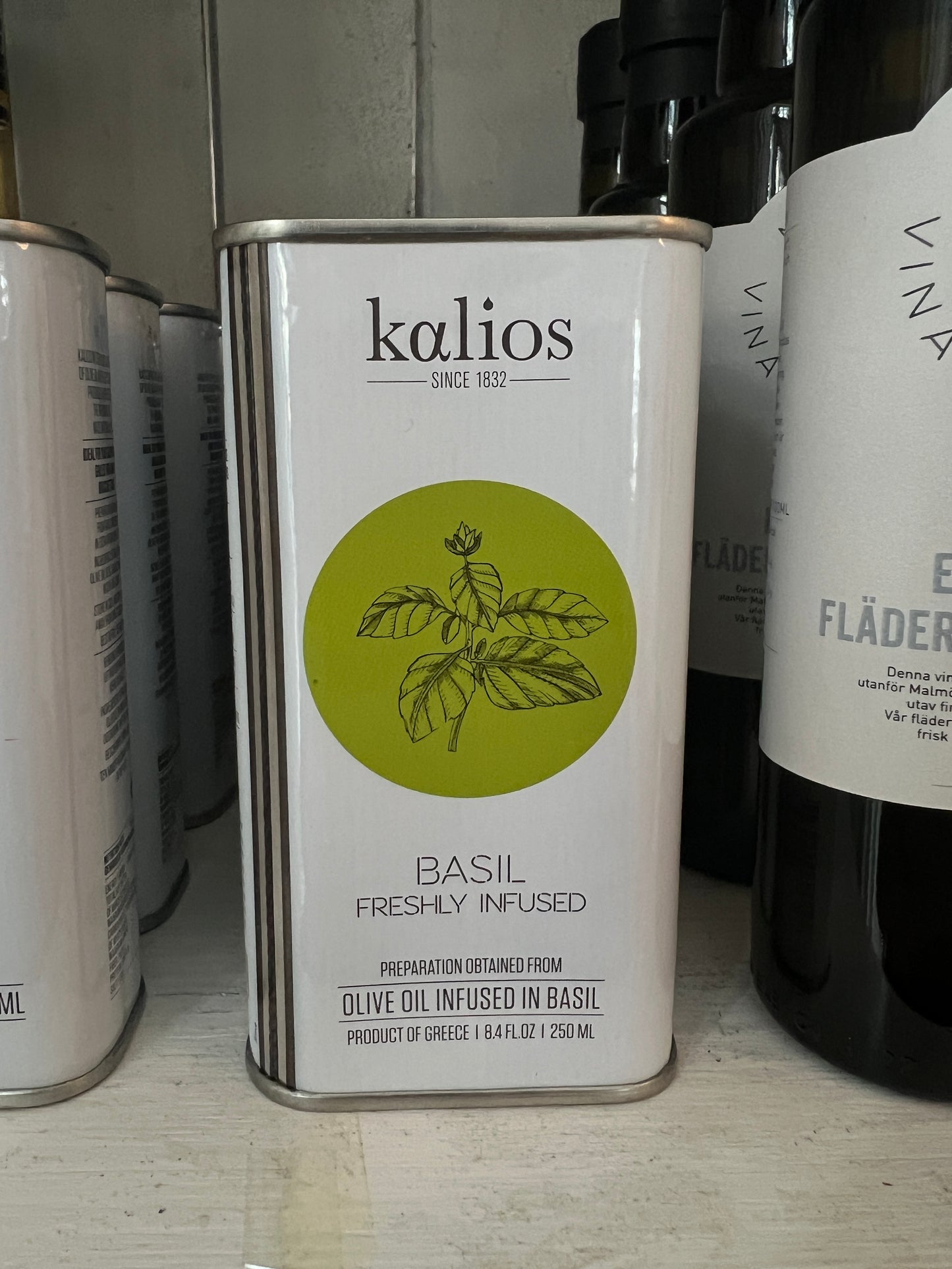 Kalios olivolja med smak av Basilika